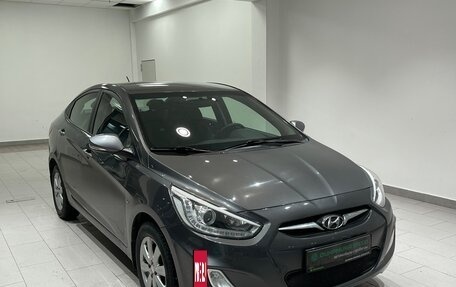 Hyundai Solaris II рестайлинг, 2013 год, 815 000 рублей, 3 фотография