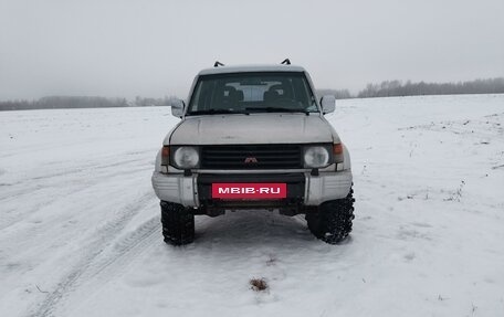 Mitsubishi Pajero III рестайлинг, 1992 год, 280 000 рублей, 3 фотография