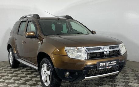 Dacia Duster I рестайлинг, 2011 год, 699 000 рублей, 3 фотография