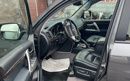 Toyota Land Cruiser 200, 2014 год, 5 555 000 рублей, 17 фотография