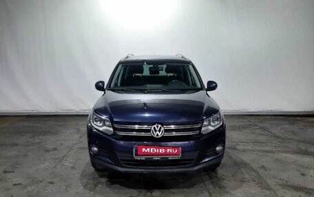 Volkswagen Tiguan I, 2016 год, 1 930 000 рублей, 2 фотография