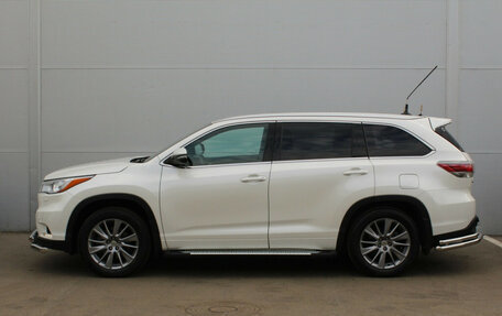 Toyota Highlander III, 2014 год, 2 950 000 рублей, 9 фотография