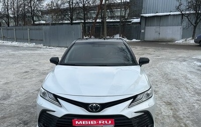 Toyota Camry, 2021 год, 3 650 000 рублей, 1 фотография