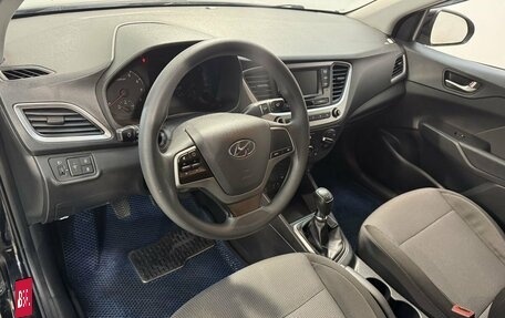 Hyundai Solaris II рестайлинг, 2018 год, 1 299 800 рублей, 8 фотография