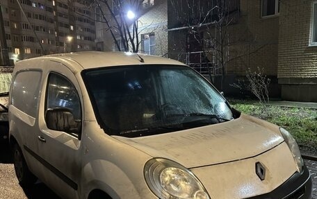 Renault Kangoo II рестайлинг, 2011 год, 710 000 рублей, 1 фотография