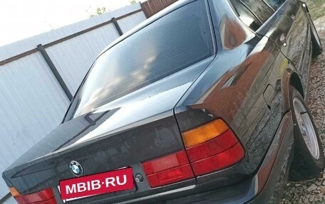 BMW 5 серия, 1992 год, 650 000 рублей, 2 фотография