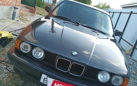 BMW 5 серия, 1992 год, 650 000 рублей, 7 фотография