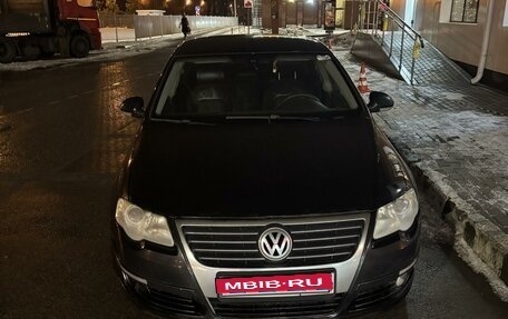 Volkswagen Passat B6, 2005 год, 550 000 рублей, 1 фотография