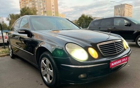 Mercedes-Benz E-Класс, 2005 год, 650 000 рублей, 10 фотография