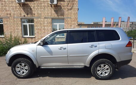 Mitsubishi Pajero Sport II рестайлинг, 2010 год, 1 900 000 рублей, 1 фотография