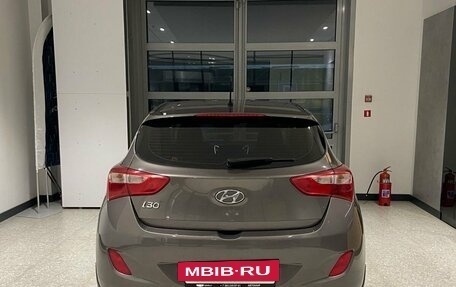 Hyundai i30 II рестайлинг, 2013 год, 1 070 000 рублей, 5 фотография