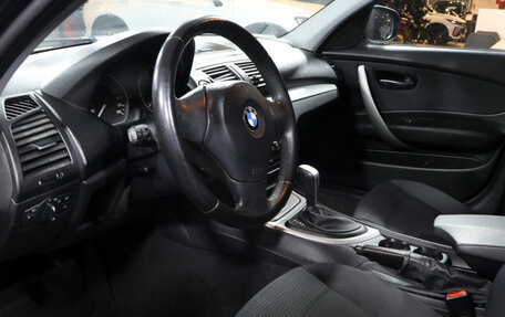 BMW 1 серия, 2010 год, 852 000 рублей, 13 фотография