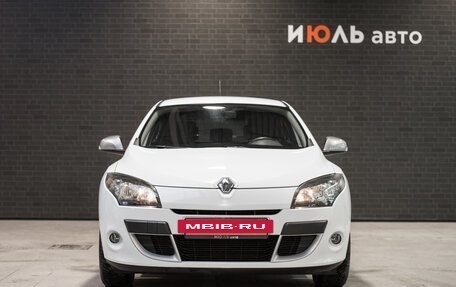 Renault Megane III, 2012 год, 995 000 рублей, 2 фотография