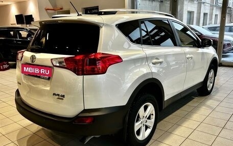 Toyota RAV4, 2014 год, 2 099 000 рублей, 5 фотография