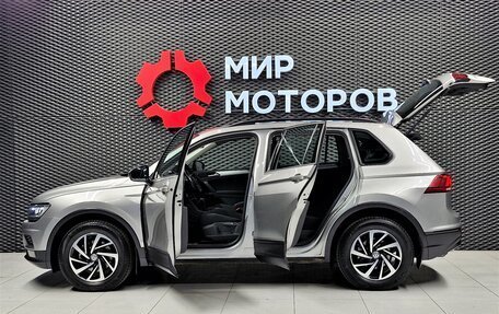 Volkswagen Tiguan II, 2019 год, 2 700 000 рублей, 21 фотография