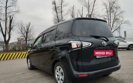 Toyota Sienta II, 2019 год, 1 755 000 рублей, 6 фотография