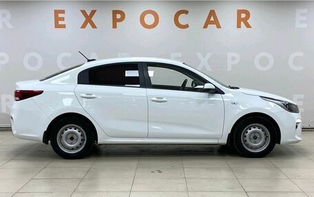 KIA Rio IV, 2018 год, 1 500 000 рублей, 4 фотография