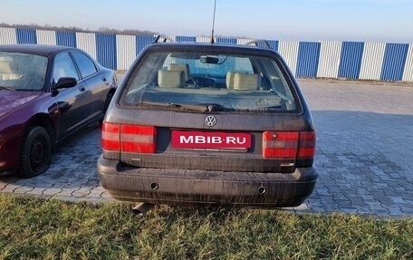 Volkswagen Passat B4, 1994 год, 200 000 рублей, 3 фотография