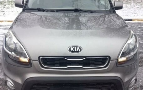 KIA Soul II рестайлинг, 2013 год, 869 000 рублей, 8 фотография