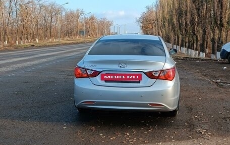 Hyundai Sonata VI, 2011 год, 1 200 000 рублей, 5 фотография