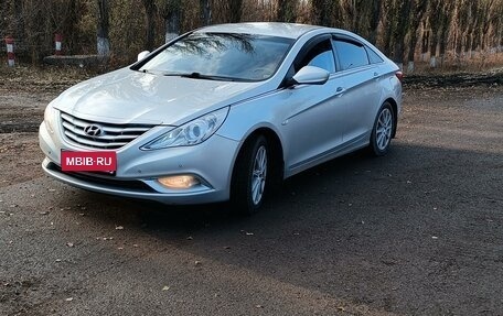 Hyundai Sonata VI, 2011 год, 1 200 000 рублей, 6 фотография