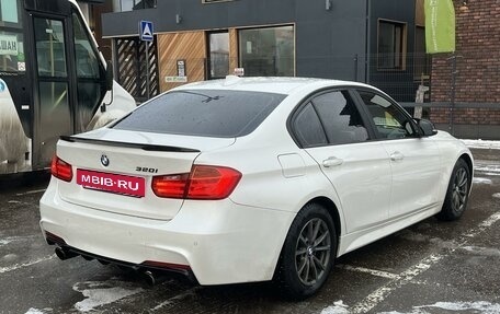 BMW 3 серия, 2015 год, 2 500 000 рублей, 3 фотография