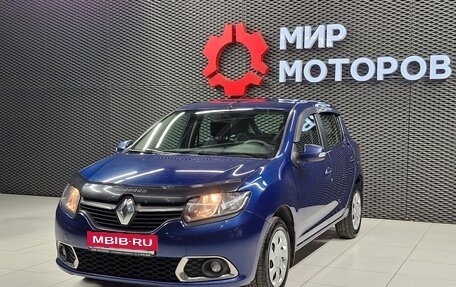 Renault Sandero II рестайлинг, 2016 год, 900 000 рублей, 1 фотография