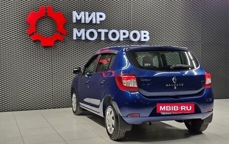 Renault Sandero II рестайлинг, 2016 год, 900 000 рублей, 9 фотография