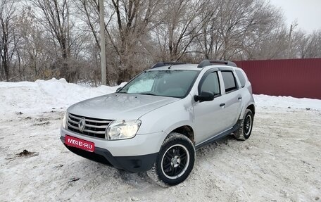 Renault Duster I рестайлинг, 2014 год, 910 000 рублей, 1 фотография