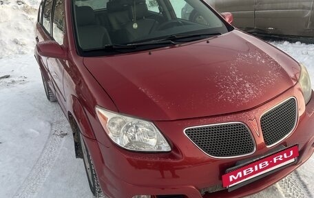 Pontiac Vibe II, 2005 год, 525 000 рублей, 2 фотография