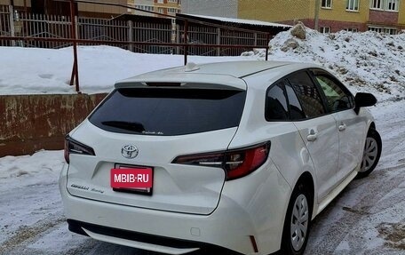 Toyota Corolla, 2019 год, 1 815 000 рублей, 4 фотография