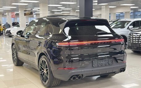 Porsche Cayenne III, 2024 год, 18 700 000 рублей, 3 фотография