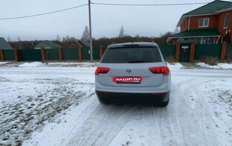 Volkswagen Tiguan II, 2019 год, 2 500 000 рублей, 5 фотография