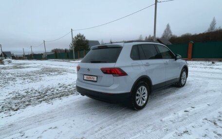 Volkswagen Tiguan II, 2019 год, 2 500 000 рублей, 6 фотография