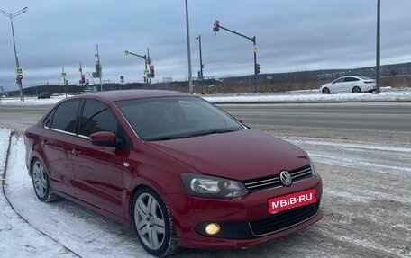 Volkswagen Polo VI (EU Market), 2011 год, 730 000 рублей, 1 фотография