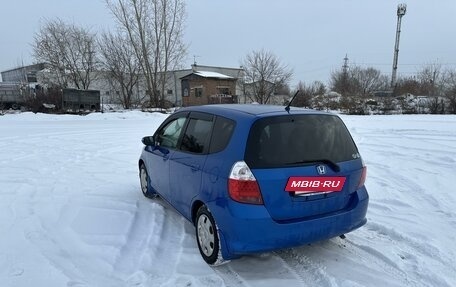 Honda Fit III, 2007 год, 650 000 рублей, 12 фотография