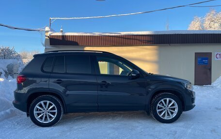 Volkswagen Tiguan I, 2015 год, 1 460 000 рублей, 4 фотография