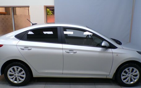 Hyundai Solaris II рестайлинг, 2019 год, 1 289 000 рублей, 9 фотография