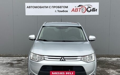 Mitsubishi Outlander III рестайлинг 3, 2014 год, 1 390 000 рублей, 2 фотография