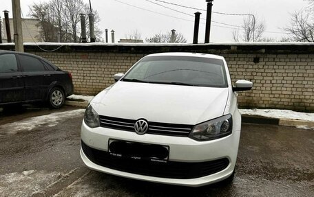 Volkswagen Polo VI (EU Market), 2014 год, 860 000 рублей, 4 фотография