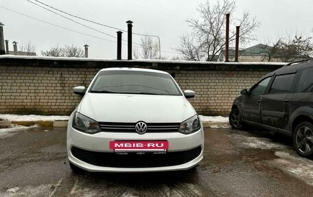 Volkswagen Polo VI (EU Market), 2014 год, 860 000 рублей, 3 фотография