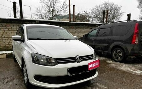 Volkswagen Polo VI (EU Market), 2014 год, 860 000 рублей, 5 фотография