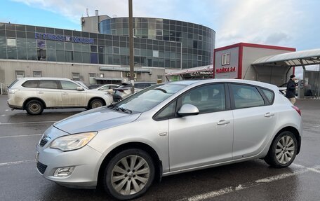 Opel Astra J, 2011 год, 740 000 рублей, 5 фотография