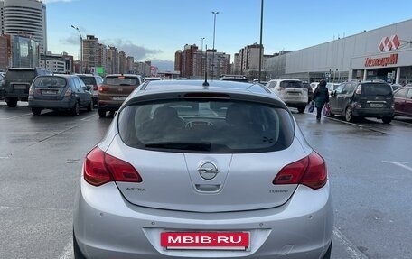 Opel Astra J, 2011 год, 740 000 рублей, 7 фотография