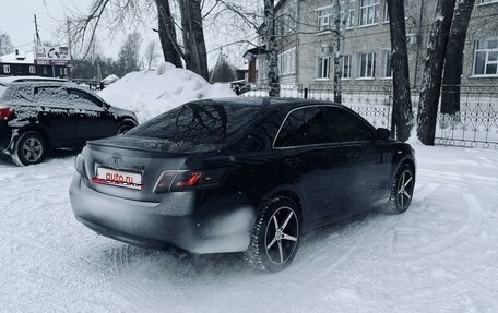 Toyota Camry, 2007 год, 1 850 000 рублей, 14 фотография