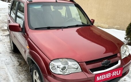 Chevrolet Niva I рестайлинг, 2010 год, 580 000 рублей, 2 фотография