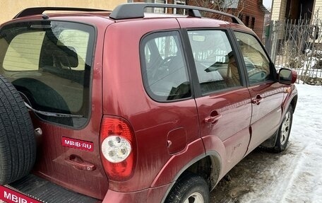 Chevrolet Niva I рестайлинг, 2010 год, 580 000 рублей, 3 фотография