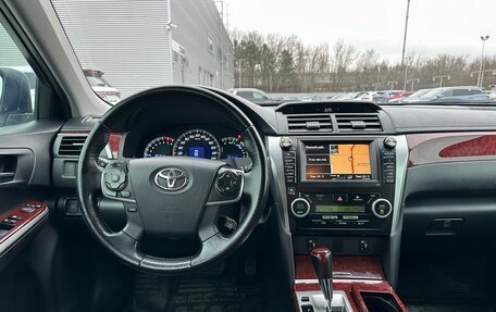 Toyota Camry, 2014 год, 2 080 000 рублей, 7 фотография