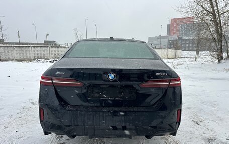 BMW 5 серия, 2024 год, 11 300 000 рублей, 8 фотография