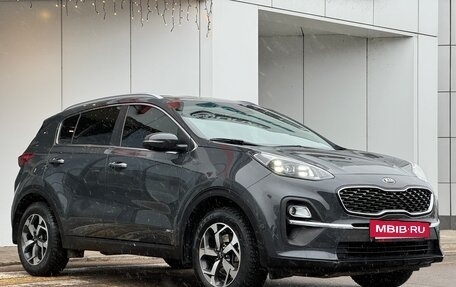 KIA Sportage IV рестайлинг, 2020 год, 2 670 000 рублей, 6 фотография